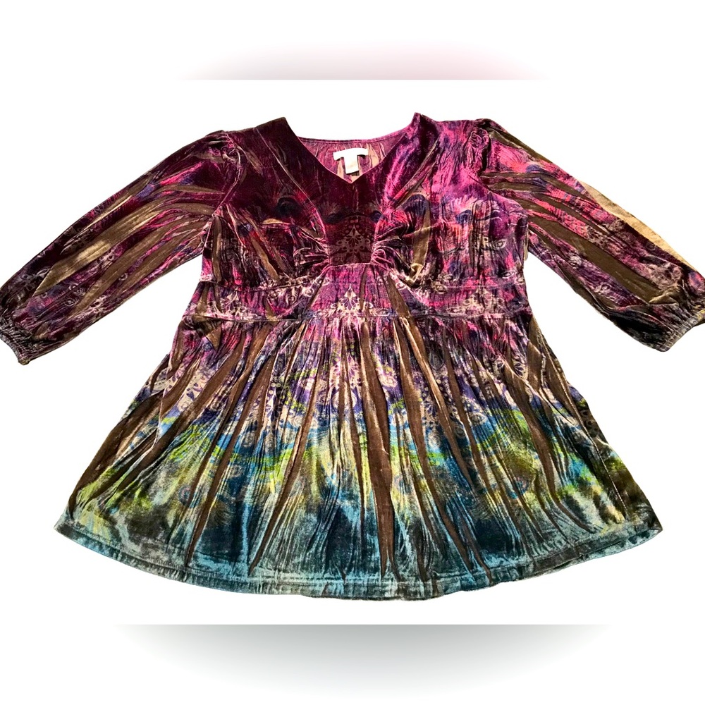 Christopher and Banks XL purple & multicolored V-neck classy velvet top
